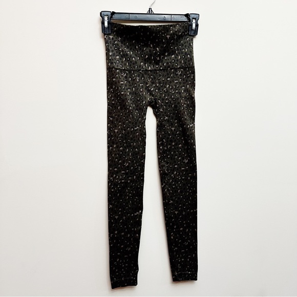 Spanx NWT Olive Leopard Look at Me Now Leggings - Picture 6 of 6